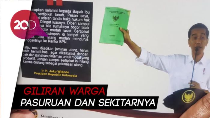 Jokowi yang Tak Kenal Lelah Bagikan Sertifikat untuk Rakyat