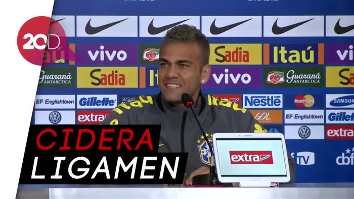 Dani Alves Batal Bela Brasil di Piala Dunia 2018