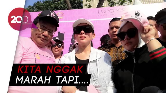 Korban Bully di Sosmed, Tim Syahrini Filing Komentar 