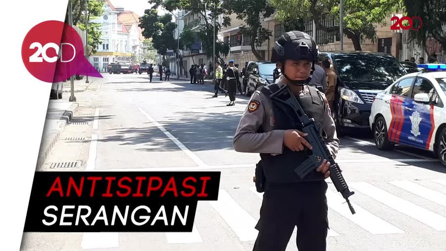 Pasca Ledakan, Polrestabes Surabaya Dijaga Ketat