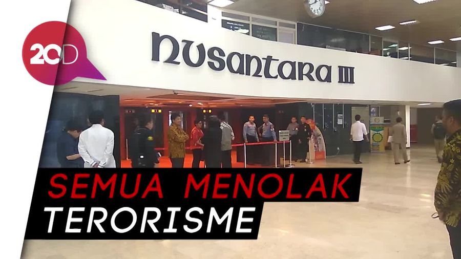 Lamban Revisi UU Terorisme, Hidayat Merasa Diteror Lawan Politik