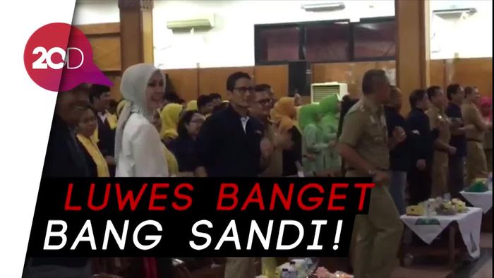 Gaya Sandi Senam Kun Anta Bareng Siswa SMA se-Jakpus