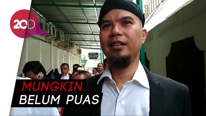 Ahmad Dhani Santai Dilaporkan Lagi