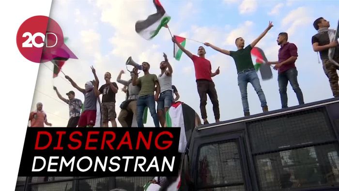 Kedutaan Israel di Yunani Dilempari Batu