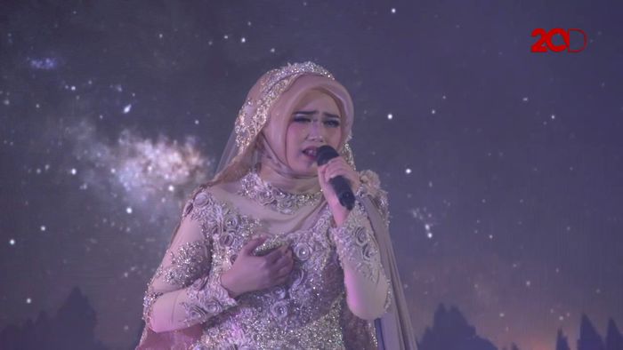 20 Besar Bandung - Merdunya Uchi Qolby Bawakan I Surrender 