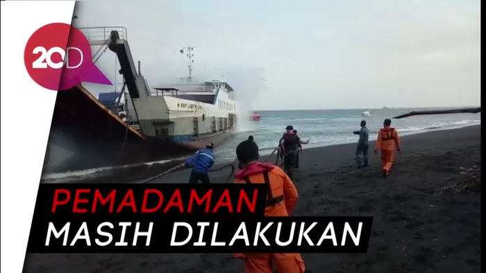 Kapal Penumpang Terbakar di Selat Bali, Tidak Ada Korban Jiwa 