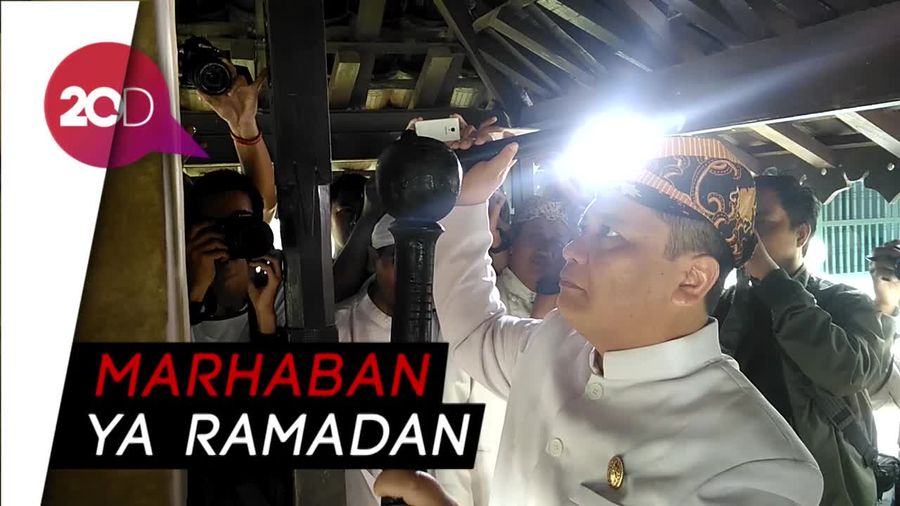 Tradisi Tabuh Bedug di Keraton Kasepuhan Cirebon
