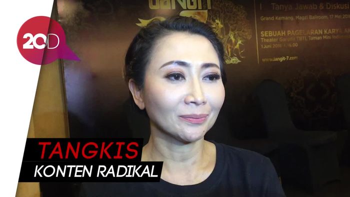 Cara Indy Barends Antisipasi Konten Negatif untuk Anak 