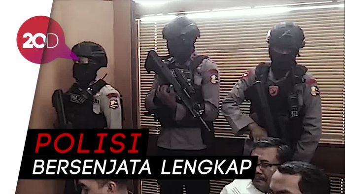 PN Jaksel Dijaga Ketat Jelang Tuntutan Aman Abdurrahman 