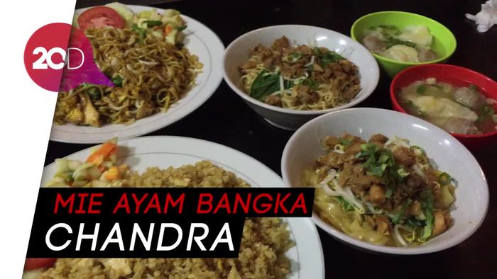 Gurih Sedap Mie Bangka dengan Topping Ayam Melimpah