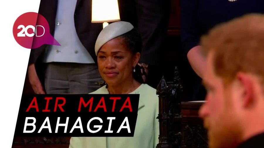 Wajah Haru Sang Ibu di Pernikahan Meghan Markle