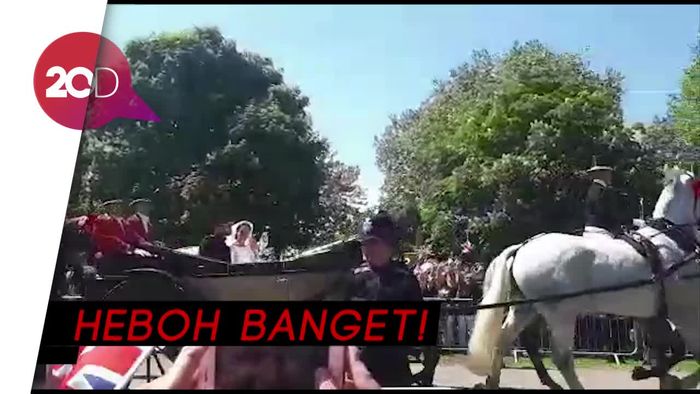 Throwback Kehebohan Warga Saat Kereta Meghan-Harry Lewat
