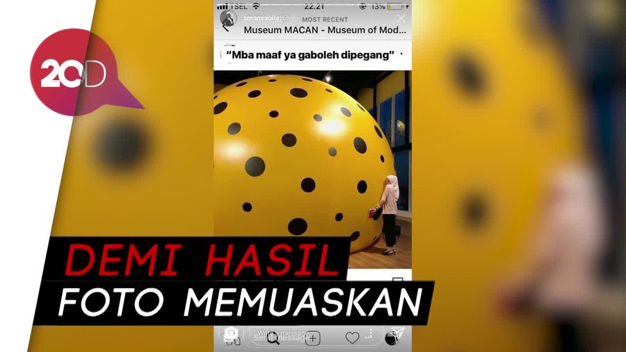 Netizen Teriak Ada Karya Yayoi Kusama yang Dirusak