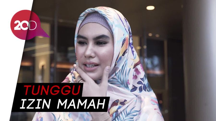 Tak Hanya Umrah Saat Puasa, Kartika Putri Ingin Lebaran di Mekkah