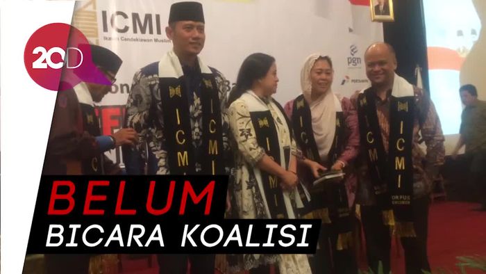 Pertemuan Sandi-AHY, Dulu Kompetitor Kini Sahabat