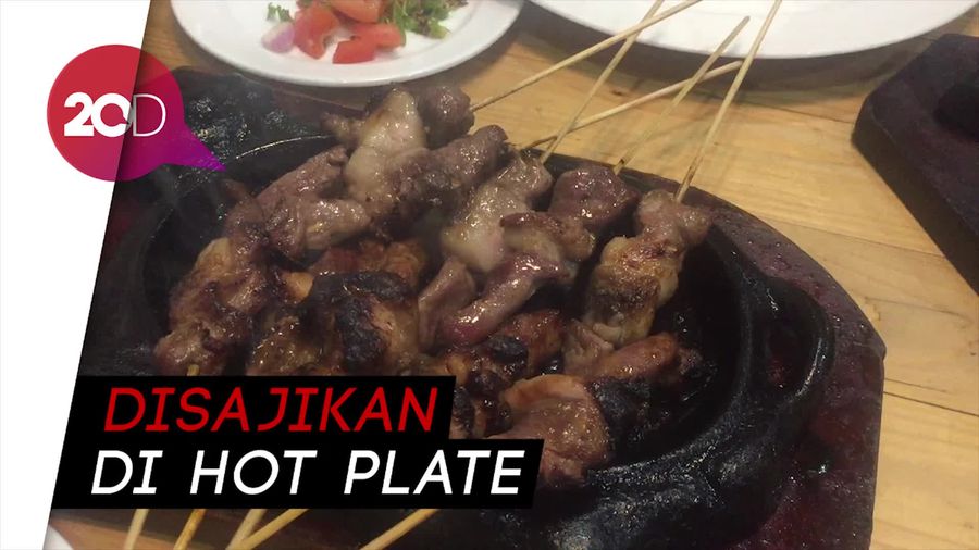 Empuk Juicy Sate Domba Garut dengan Selingan Lemak