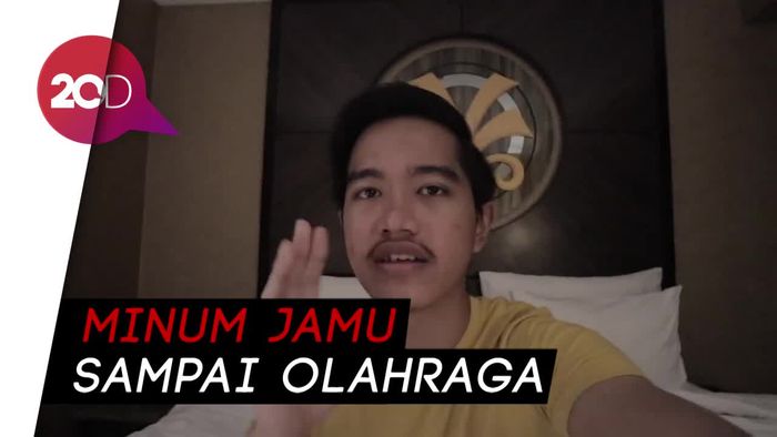 Agar Tetap Bugar saat Puasa, Kaesang Dipaksa Jokowi Minum Jamu