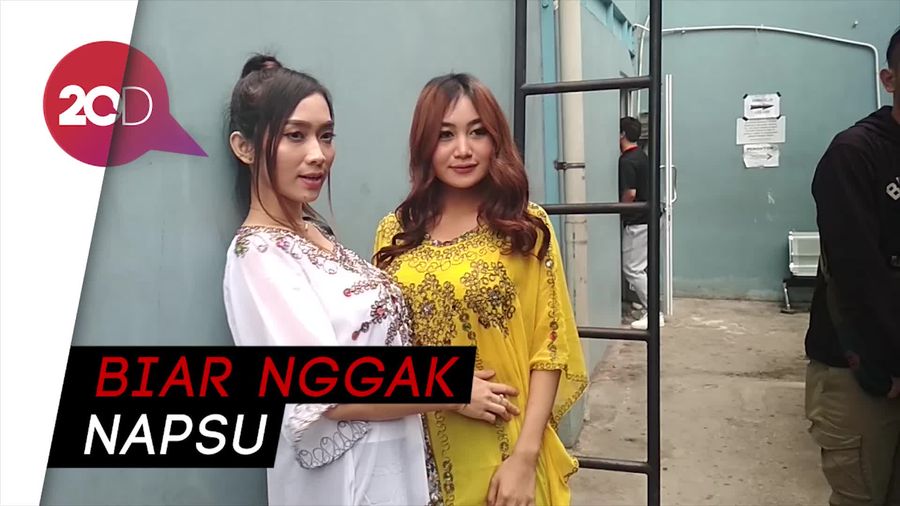 Bulan Ramadan, Duo Serigala Tampil Tertutup