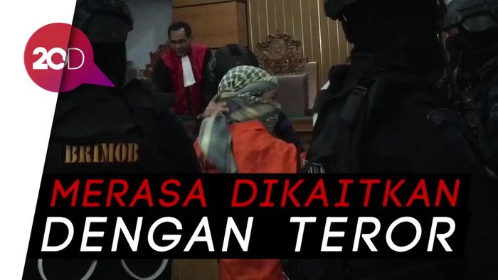 Pledoi Terdakwa Aman: Ada Peran Politik di Balik Penghukumannya