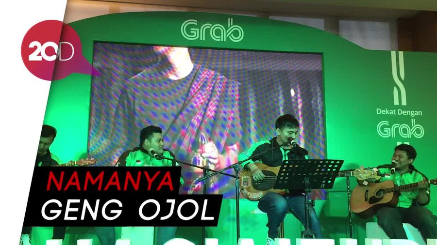 Serunya Lihat Driver Grab dan Go-Jek Bikin Band Musik