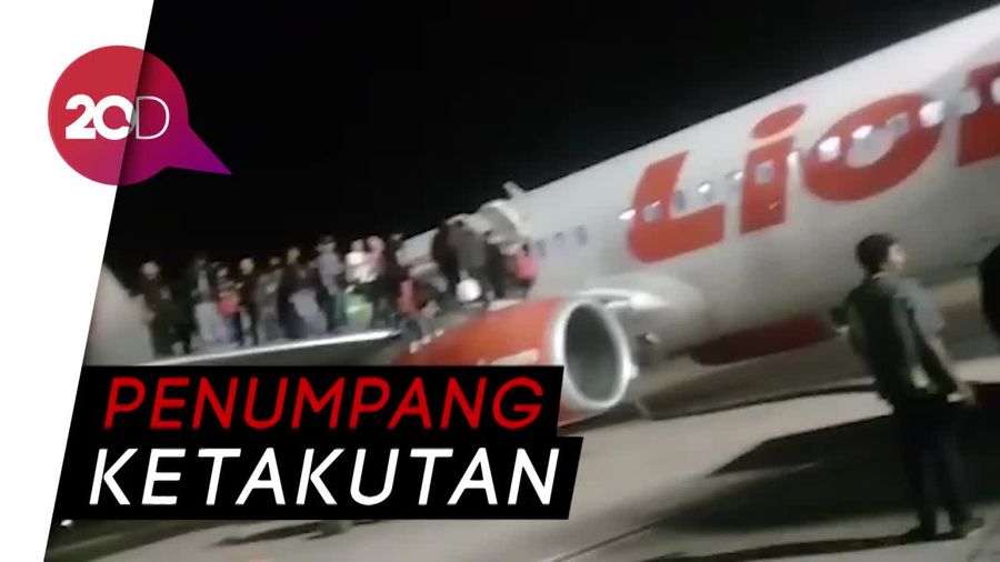 Ada yang Ngaku Bawa Bom, Penumpang Lion Berlompatan dari Sayap
