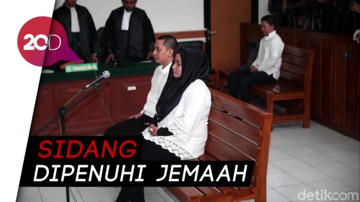 Trio Bos First Travel Jalani Sidang Vonis