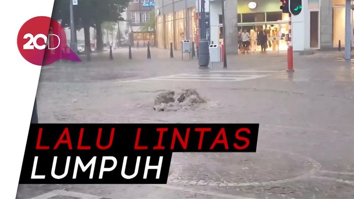 Hujan Lebat di Belgia Ubah Kota Liege bak Sungai