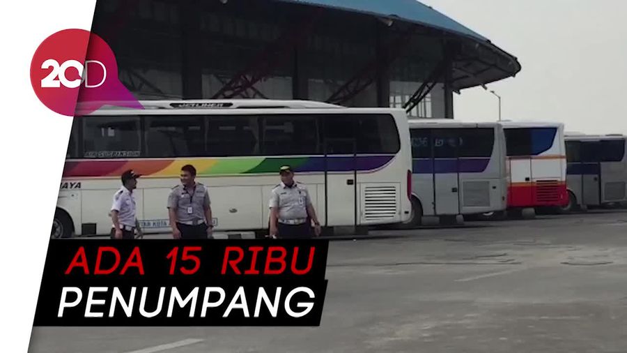 Puncak Arus Mudik Terminal Pulo Gebang Diprediksi H-3 Lebaran