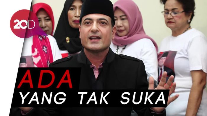 Ingin Hapus Utang Negara, Sam Aliano Samakan Dirinya dengan Mahathir