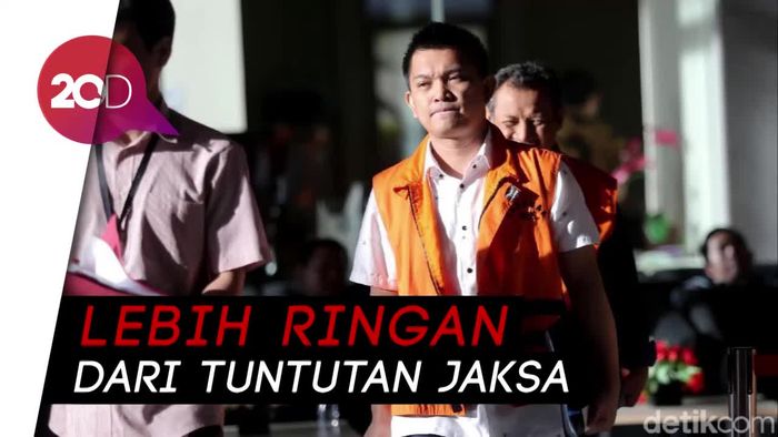 Suap Hakim, Politikus Golkar Aditya Moha Divonis 4 Tahun Penjara
