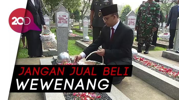 Ziarah ke TMP Kalibata, Anies Beri Wejangan ke Jajaran Pemprov