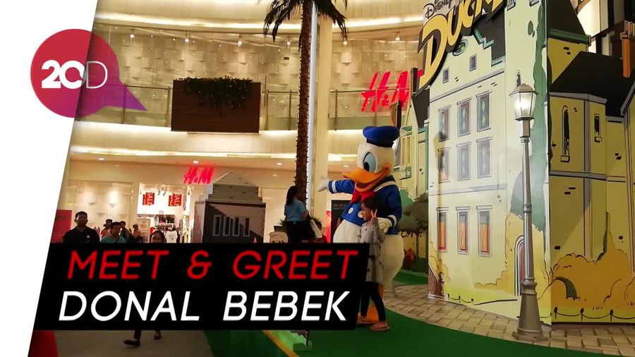Tak Lagi Muda, Penggemar Donal Bebek Masih Tetap Eksis