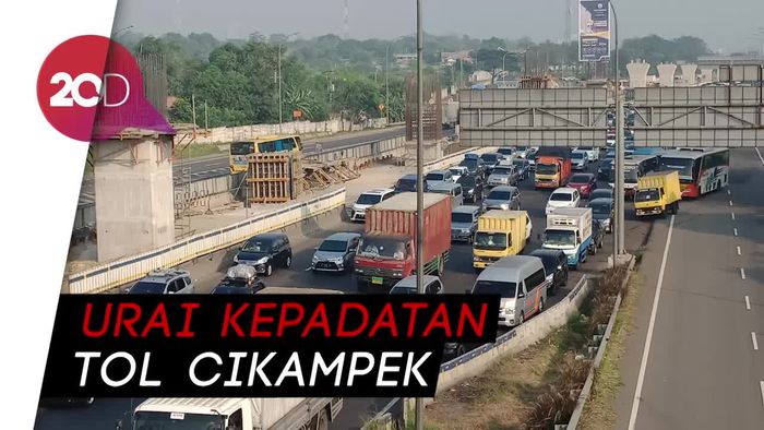 Antrean ke Rest Area Padat, Contraflow Diberlakukan