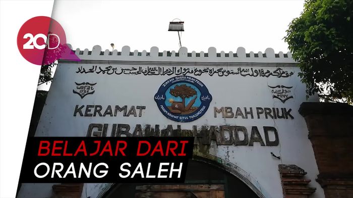 Wisata Religi Sambil Belajar Sejarah di Makam Mbah Priok