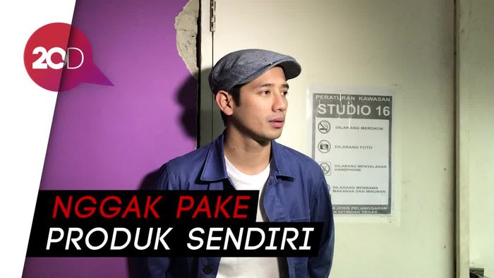 Lebaran, Tarra Budiman Kebagian Tugas Bawa Martabak Telur