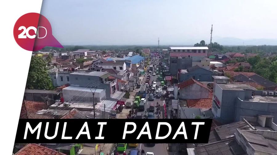 Melihat  Lalin Jalan Raya Bandung yang Mulai Diserbu Pemudik