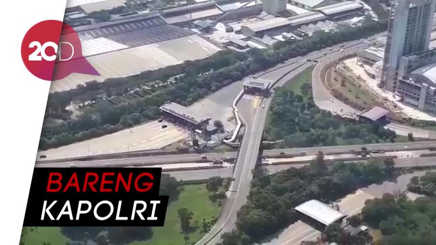 Cek Lalin Arus Mudik Lewat Helikopter