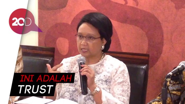 Penjelasan Menlu Soal Pencabutan Larangan Penerbangan Uni Eropa 
