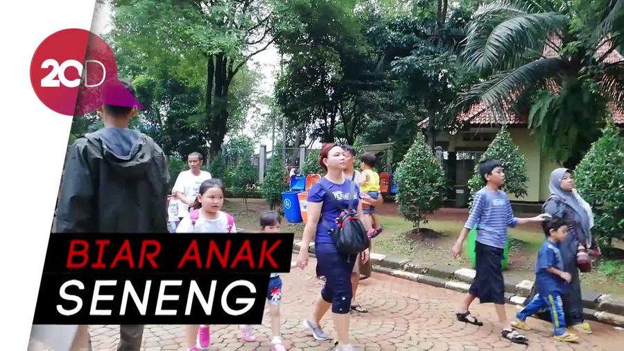 Hiburan Murah Meriah di Kebun Binatang Ragunan