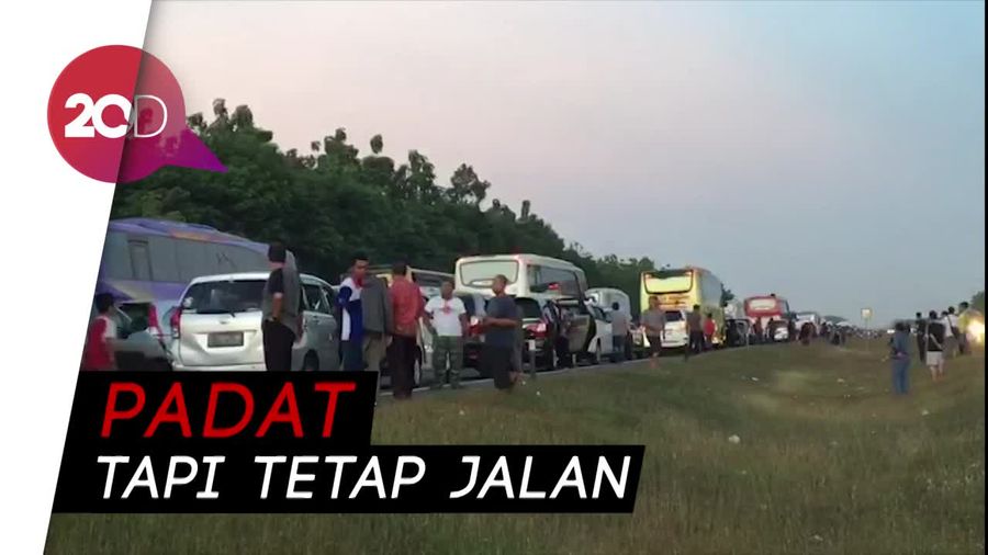 Waspada, Cipali Arah Jakarta terjadi Kepadatan di Rest Area