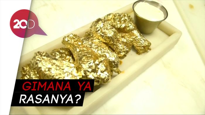 Unik! Ada Ayam Goreng Berlapis Emas