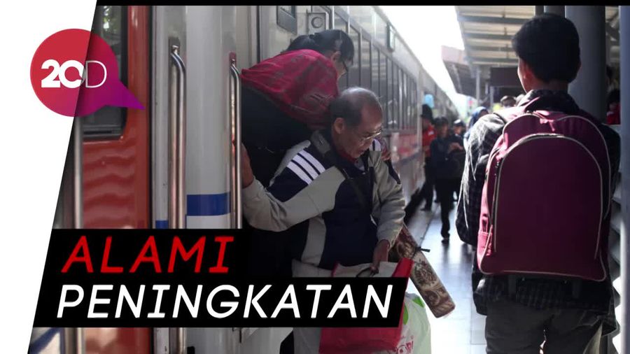 22.926 Pemudik Tiba di Stasiun Pasar Senen