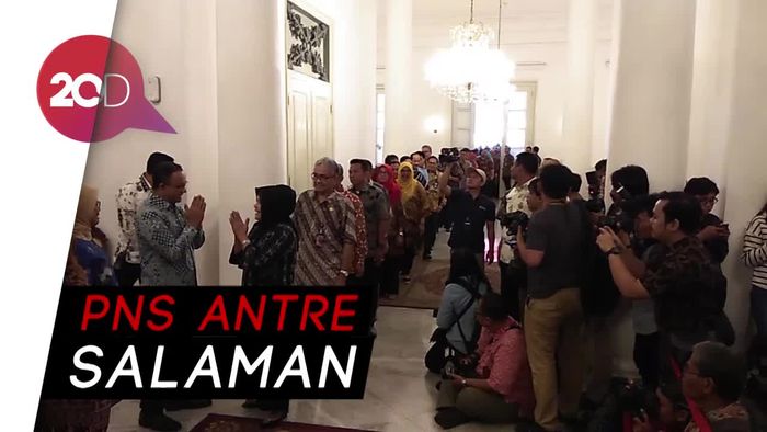 Anies-Sandi Halalbihalal dengan PNS: Semoga Kerja Lebih Baik