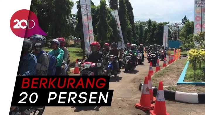 Alhamdulillah, Pemudik dan Kecelakaan Roda Dua Menurun