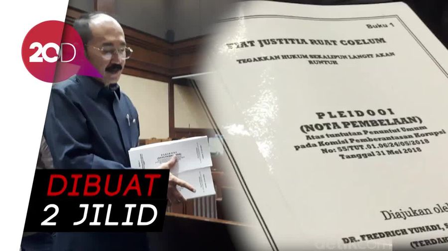 Tebal Nota Pembelaan Fredrich Capai 2.000 Halaman