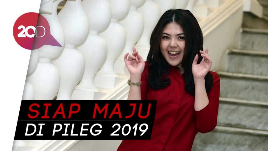 Kata Tina Toon Soal Jadi Bacaleg PDIP