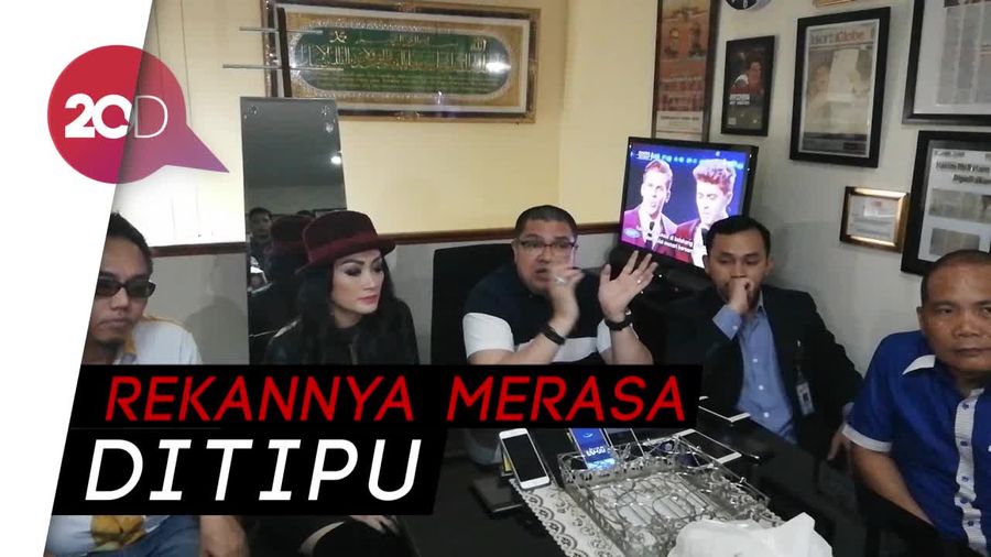 Ketahuan Transgender, Lucinta Luna Didepak dari Duo Bunga