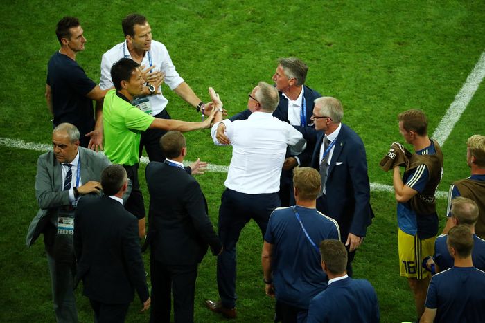 Ribut-ribut Usai Laga Jerman Kontra Swedia
