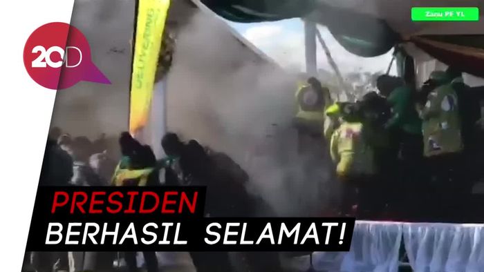 Lagi Asyik Kampanye, Presiden Zimbabwe Diserang Ledakan