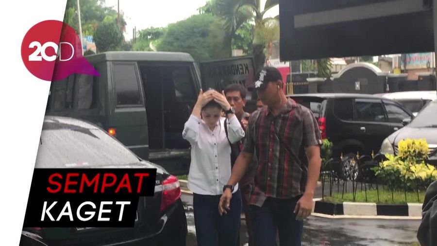 Jennifer Dunn Divonis 4 Tahun Penjara